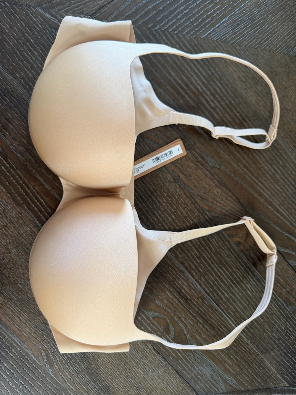 NWT SKIMS Light Beige Smooth T-Shirt Bra